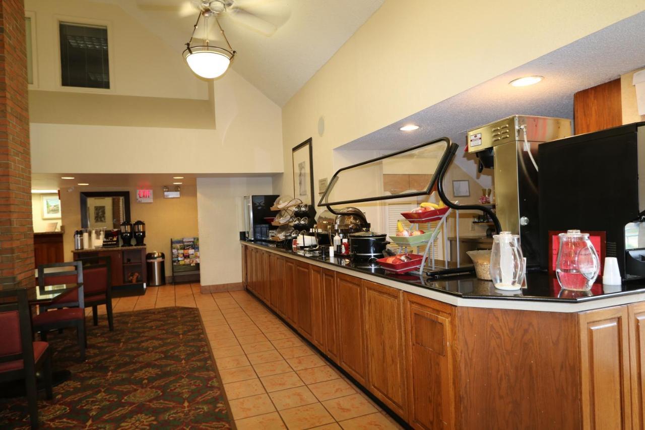 Fairbridge Inn & Suites - Akron Copley Township - West الغرفة الصورة