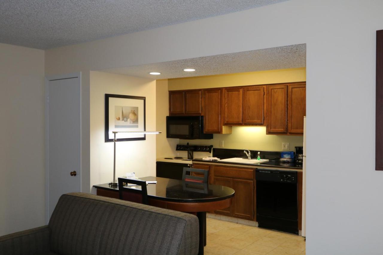 Fairbridge Inn & Suites - Akron Copley Township - West الغرفة الصورة